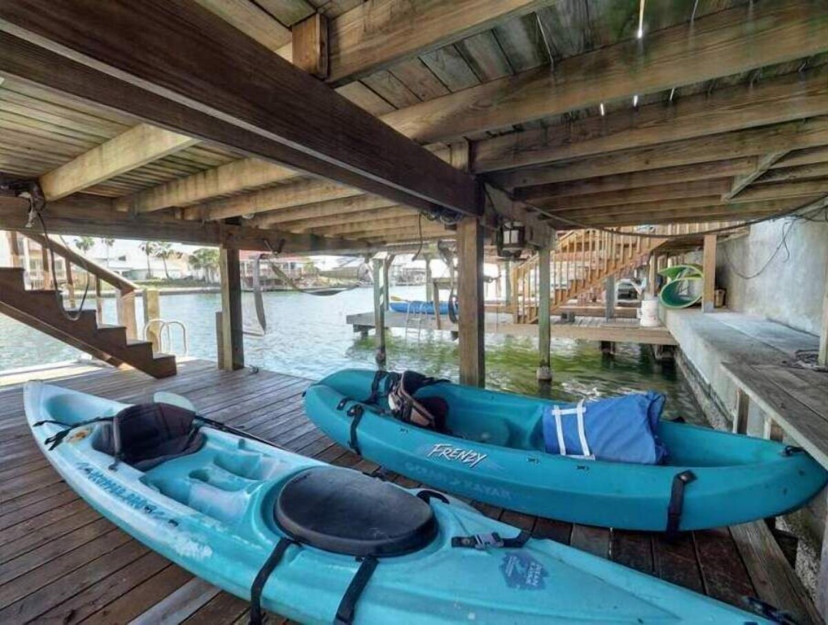 Waterfront|Beach|Relax|Kayak|Fishing|Nature