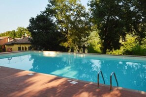 Shared pool