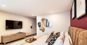 El mobiliario, la decoración y los servicios pueden variar ligeramente.