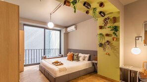 El mobiliario, la decoración y los servicios pueden variar ligeramente.