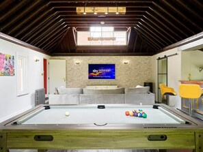 Spielezimmer