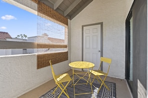 Whether you're unwinding with a good book, engaging in friendly conversations, or playing games with fellow guests, this communal space offers comfort and connection for a memorable stay.