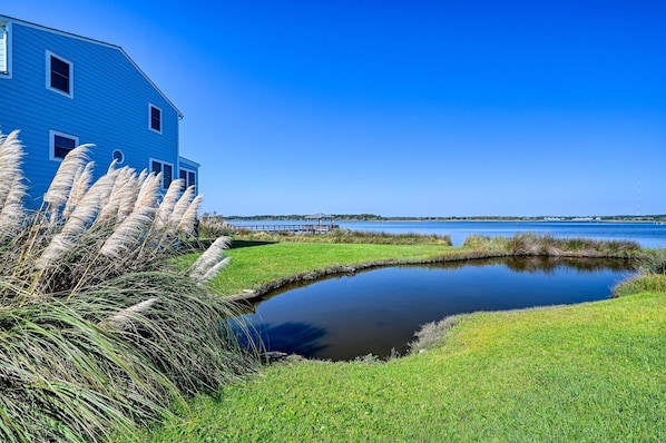 Bermuda Landing Waterfront Community on the Sound