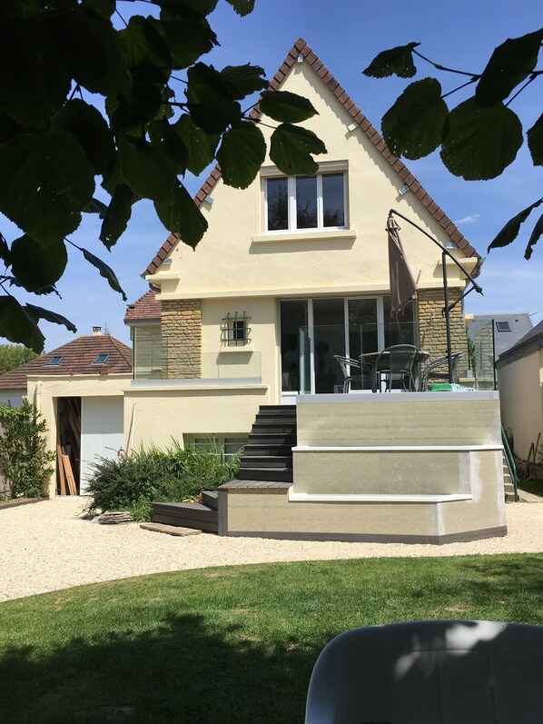 Extérieur