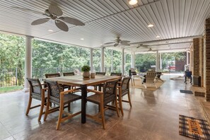 Outdoor dining area seats 8.