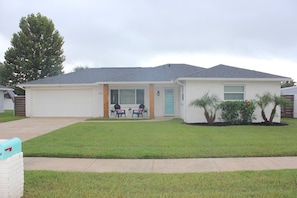 Cozy 3 bed 2 bath home with space for 7. Double car driveway with space for trailers, bikes, and games in the garage.
