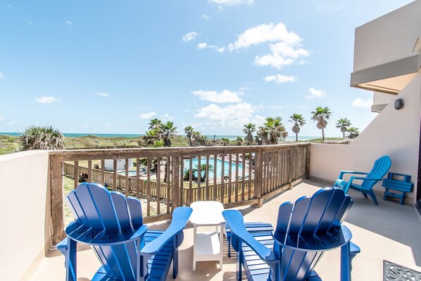 2nd floor ocean views