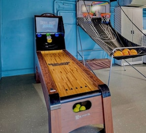 Endless Fun for All Ages! Our fully stocked game room includes arcade games, ping pong, skee-ball, mini-golf, and a basketball game—perfect for friendly competitions and unforgettable memories!
