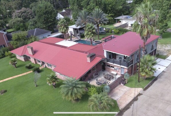 Aerial view, 1 acre, Lake Charles most coveinient location