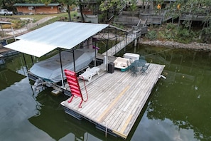 Dock