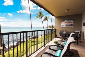 Happy hour with ocean views...yes please!