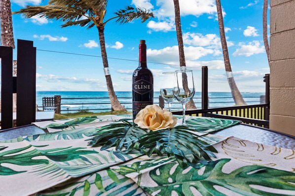 Dine in on your private lanai