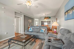 St. Augustine Beach Rentals Living Area