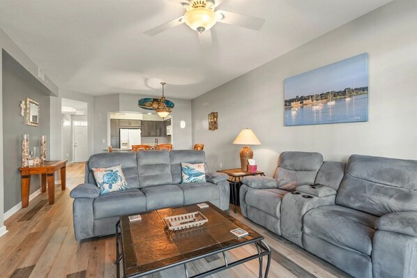 St. Augustine Beach Rentals Living Area