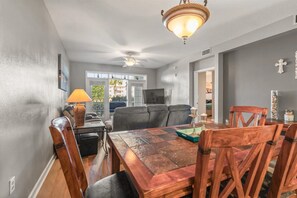 St. Augustine Beach Rentals Dining and Living Area