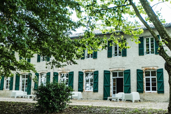 Gite Chemin des Dames - Large gite for 15 people