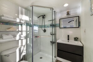 Full bath with walk in shower