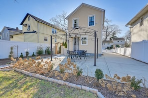 Private Patio | Keyless Entry