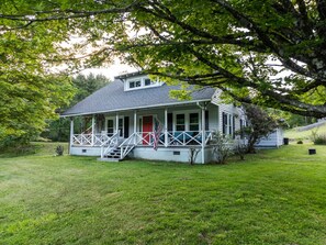 Farm Charm