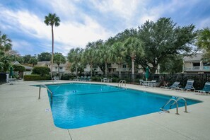 Guests of Happy Place may access the Fairway Dunes community pool.