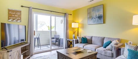 Lewes Vacation Rental | 2BR | 2BA | 1,080 Sq Ft | Stairs Required