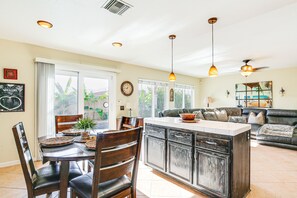 Dining Area | Dishware + Flatware