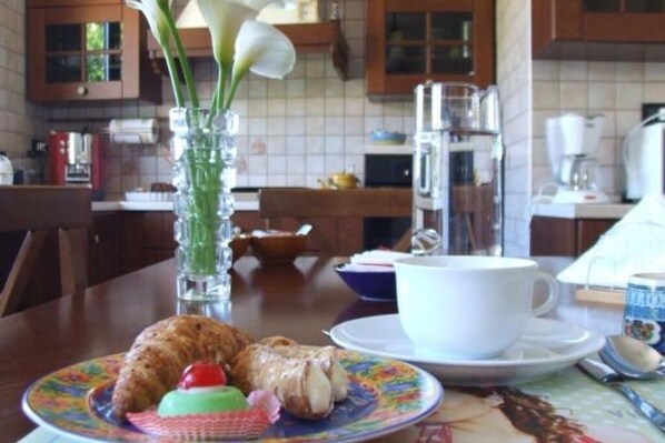Breakfast meal
