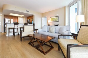 The Palms of Destin 11017 - Living Area