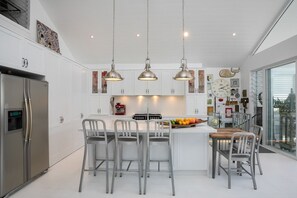 Large eat in kitchen/dining area opens to the large outdoor north facing balcony