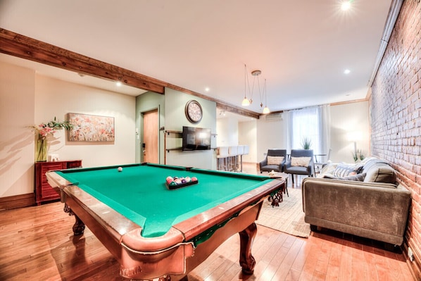 Game room