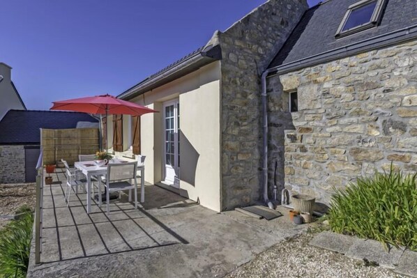 Holiday Home Exterior [summer]
