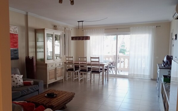 Living area