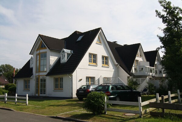 Extérieur maison de vacances [été]