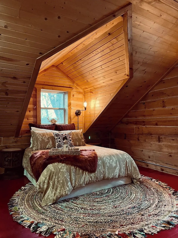 Queen Bed