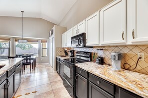 Kitchen | Cooking Basics | Coffee Maker | Snacks