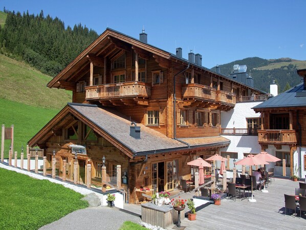Holiday Home Exterior [summer]