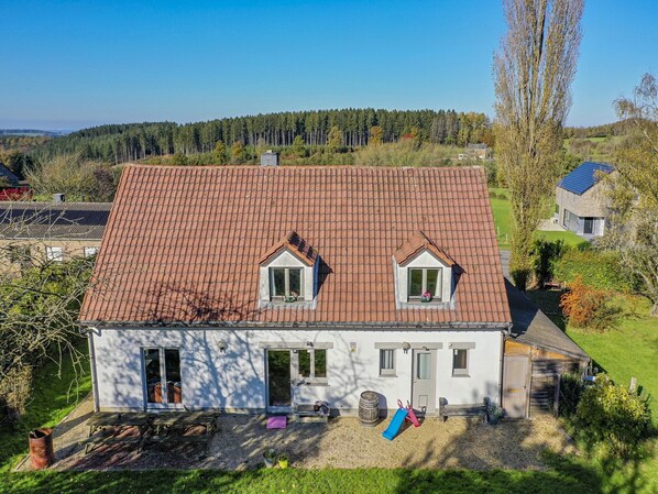 Extérieur maison de vacances [été]
