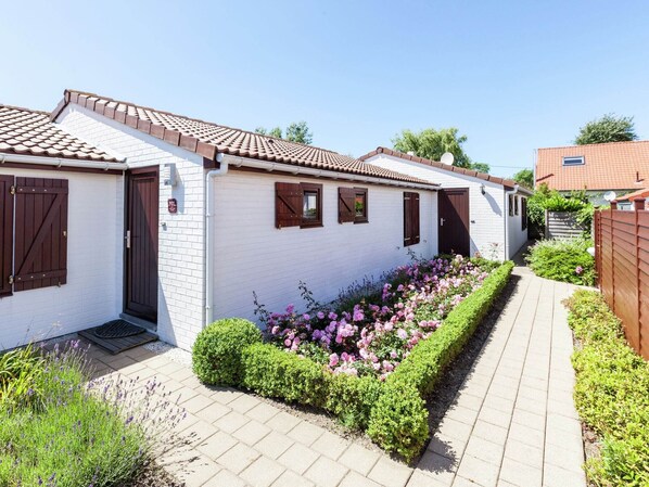 Holiday Home Exterior [summer]