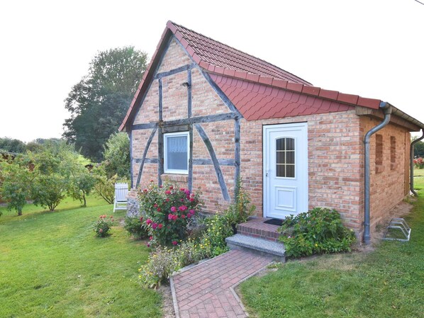 Holiday Home Exterior [summer]