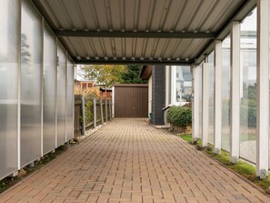 Entrance / Reception