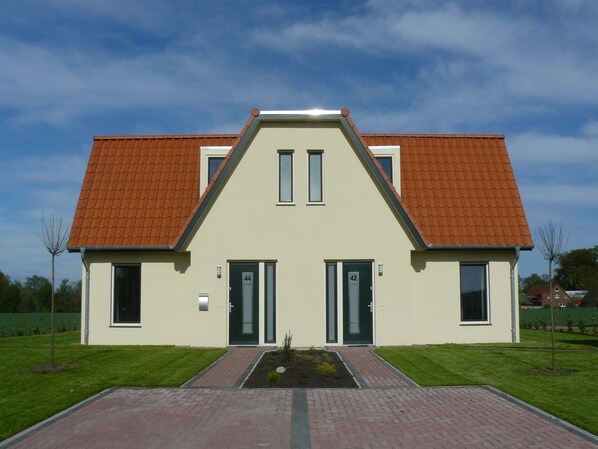Holiday Home Exterior [summer]