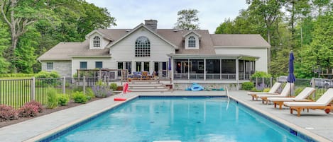 Monterey Vacation Rental | 6BR | 6BA | 4,468 Sq Ft | Stairs Required