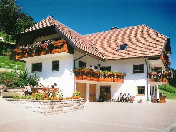 Holiday Home Exterior [summer]