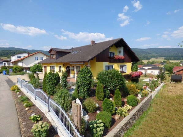 Extérieur maison de vacances [été]