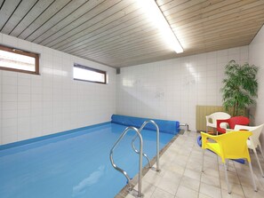 Holiday Home Swimming Pool