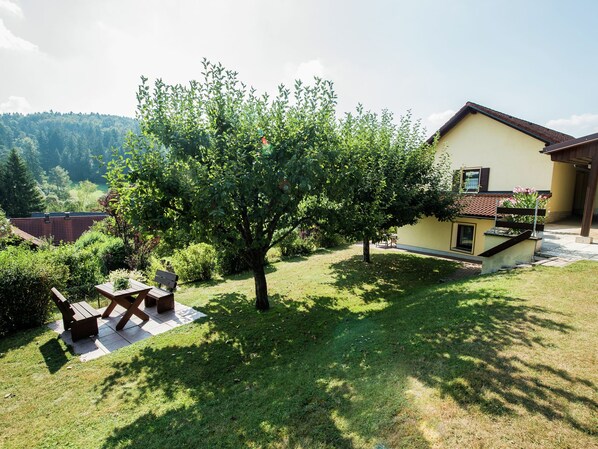 Extérieur maison de vacances [été]