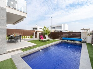 Holiday Home Swimming Pool