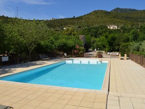 Holiday Home Swimming Pool