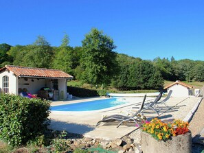 Schwimmbad des Ferienhauses