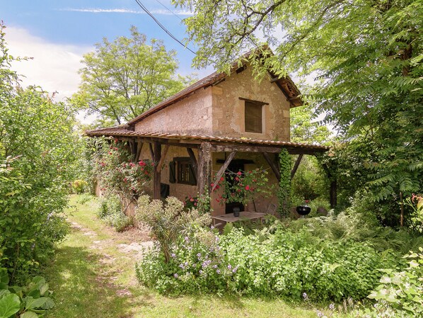Holiday Home Exterior [summer]